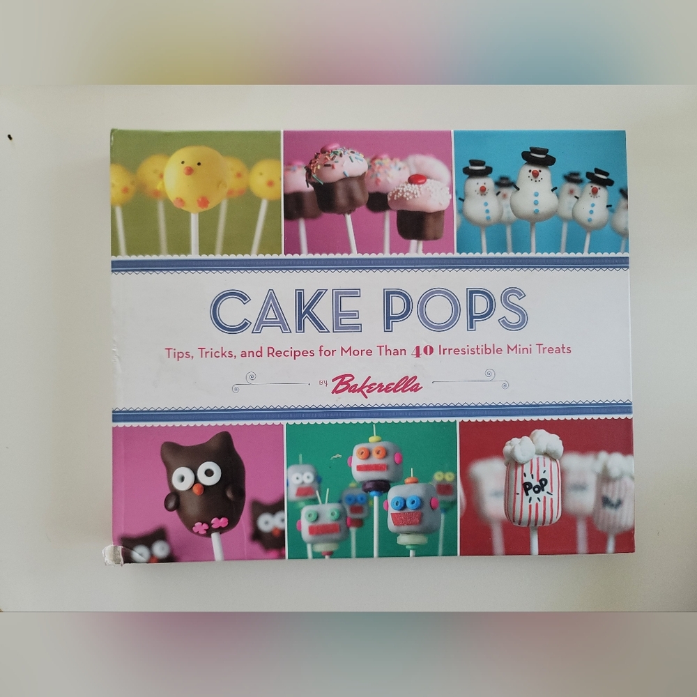 Cake Pops By Bakerella